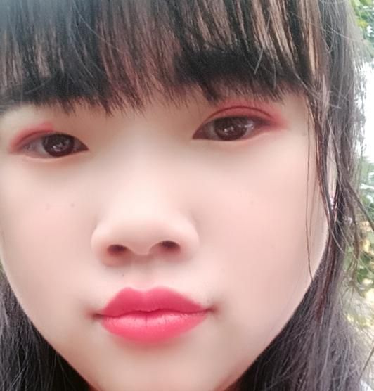 邹琳