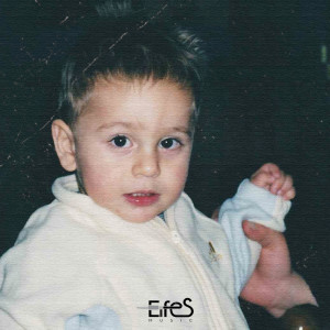 Listen to Sono song with lyrics from ÆLIR