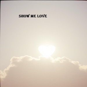 ดาวน์โหลดและฟังเพลง show me love พร้อมเนื้อเพลงจาก Sepia