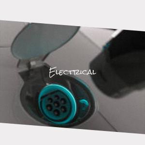 Dengarkan lagu Electrical nyanyian Meen Leil dengan lirik