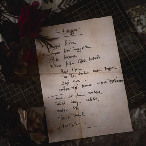 Listen to Tinggal song with lyrics from Garamerica
