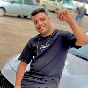 收聽الغزال كريم كرستيانو的سامع انك بتجيب سيرتي اسلام كابونجا歌詞歌曲