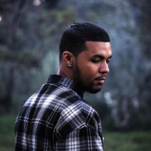 收聽Keenan Allison的Lost In the Woods歌詞歌曲