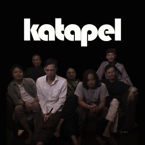 Dengarkan Kini lagu dari Katapel dengan lirik