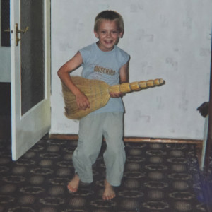 收聽Micheal Royal的Golden歌詞歌曲