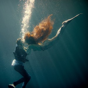 Listen to Не забуду тебя song with lyrics from Муся Тотибадзе