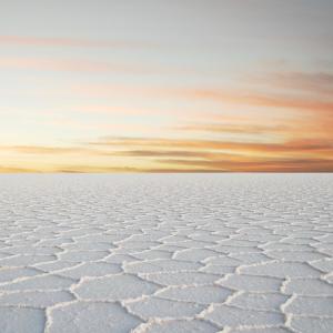 Dengarkan lagu Heal nyanyian Centauri dengan lirik