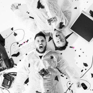 Igla的專輯Bes (Explicit)