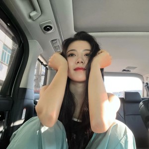 收听路垚的绿洲 (cover: 沈以诚) (完整版)歌词歌曲