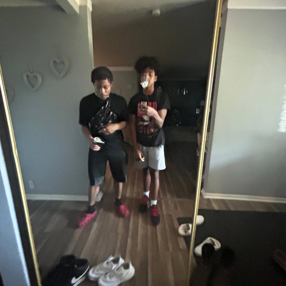 Livelike2k (feat. DoTooMuchJugg) (Explicit)