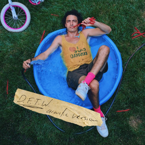 ดาวน์โหลดและฟังเพลง Dressed for the Weather พร้อมเนื้อเพลงจาก Marc Scibilia