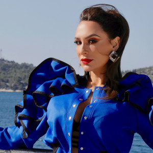 Listen to To Se Desi song with lyrics from Ivana Kovač