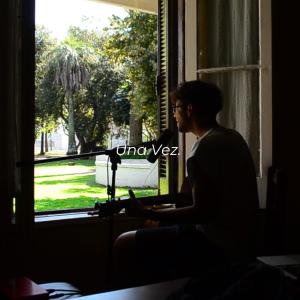 收聽Enoc Parra的Una Vez que Coloqué mis ojos en Tí歌詞歌曲