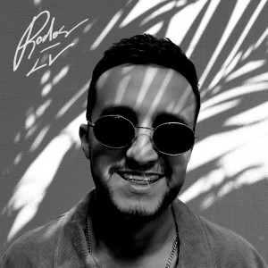 Listen to LV song with lyrics from Rodos