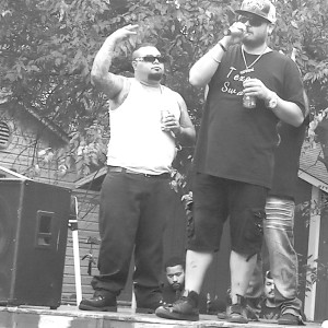 收聽Dense1的Smoking on that Green (feat. Playaboyswag Low) (Explicit)歌詞歌曲