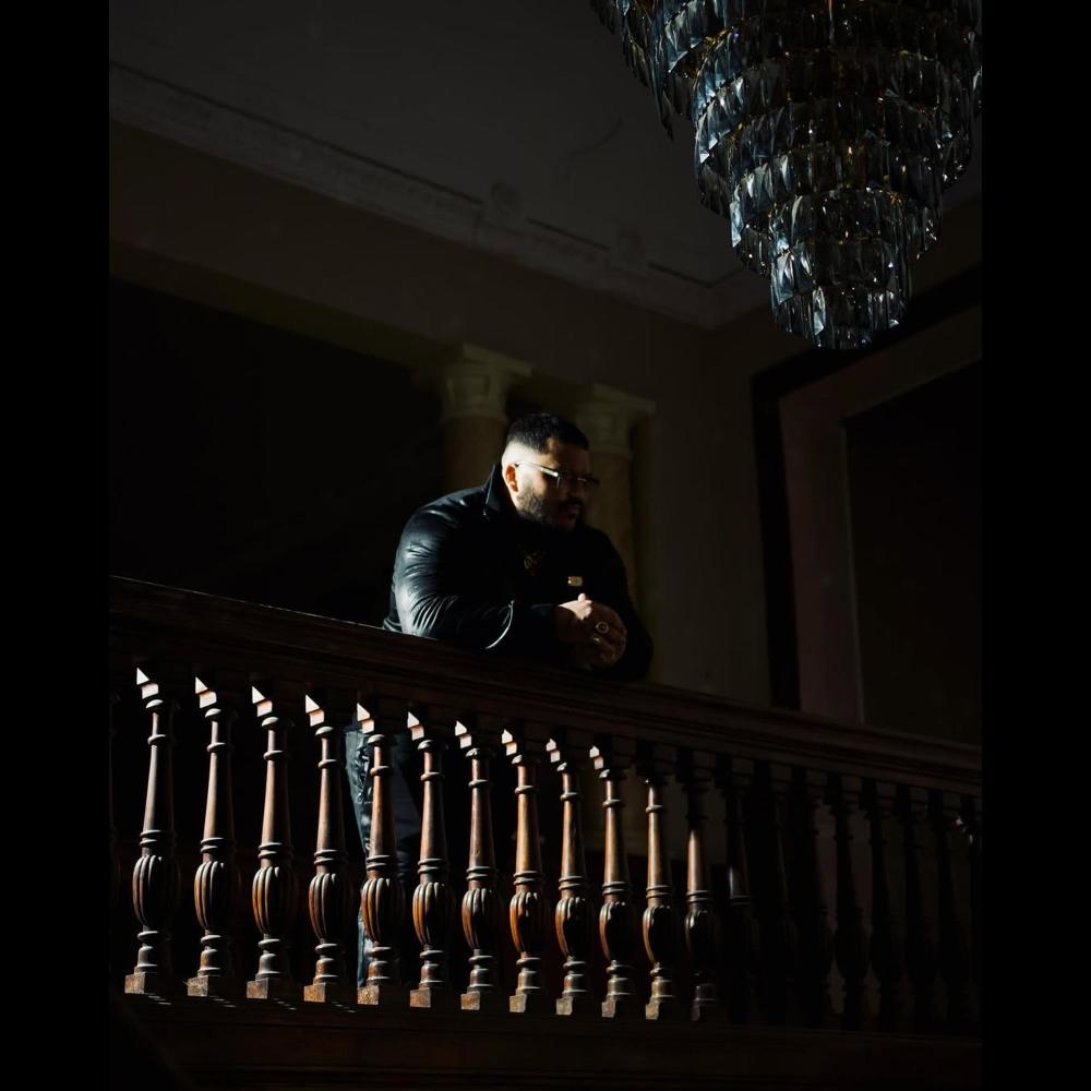 Hustlin' 1.5 (feat. Trap King) (Explicit)