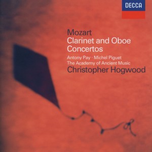 Antony Pay的專輯Mozart: Clarinet Concerto; Oboe Concerto