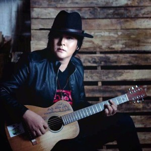 Listen to คิดไปเอง song with lyrics from ไอดิน อภินันท์