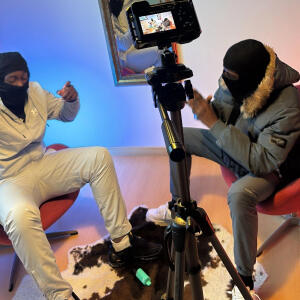 default playlist img