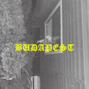 ดาวน์โหลดและฟังเพลง Budapest (feat. MCKG & Danny) (Explicit) พร้อมเนื้อเพลงจาก Freido