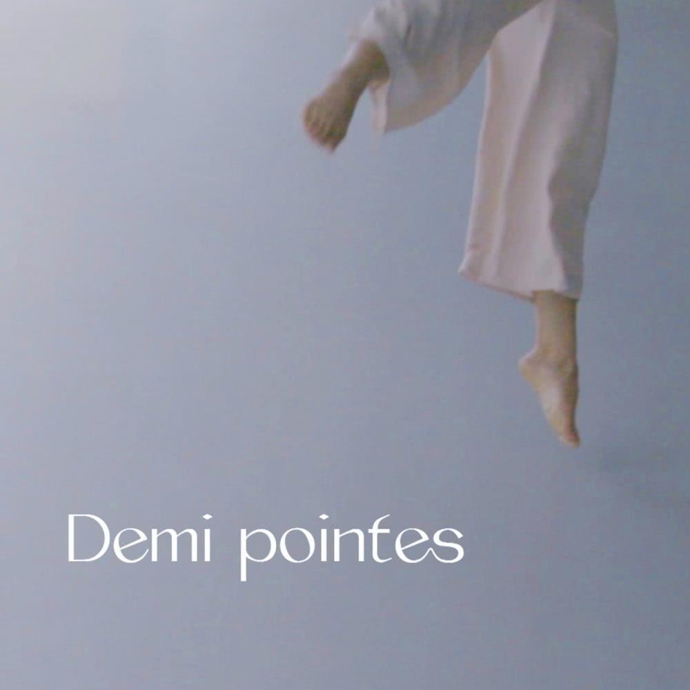 Demi-pointes