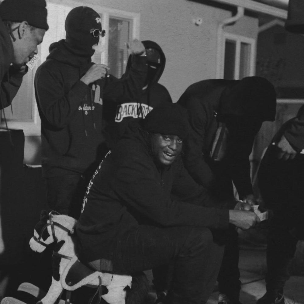 ALL BLACK (feat. Drew Banga) (Explicit)