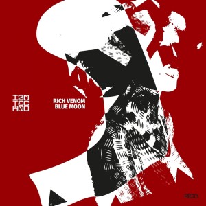 Dengarkan lagu Blue Moon nyanyian Rich Venom dengan lirik