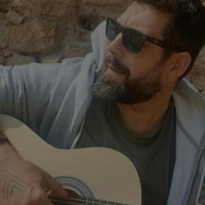 default playlist img