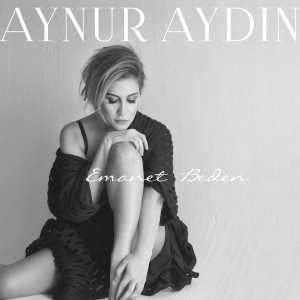 Dengarkan Bi Dakika lagu dari Aynur Aydın dengan lirik