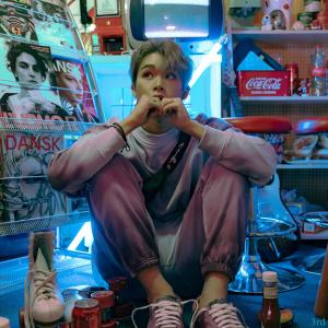 Listen to Last Dance song with lyrics from 리비 (li:vi)