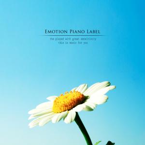 Listen to A pure heart song with lyrics from 신지윤