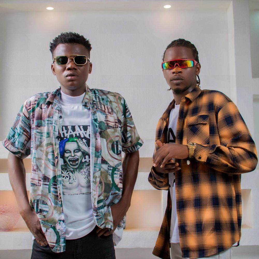 Mamayo (feat. Em Jay00 & Emini Blinque) (Explicit)