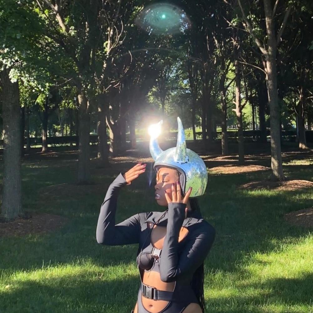 Let's Go to MARS (Explicit)