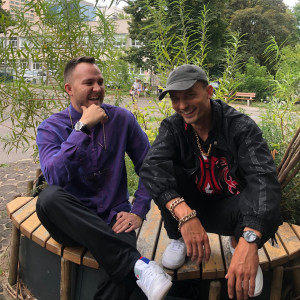 default playlist img