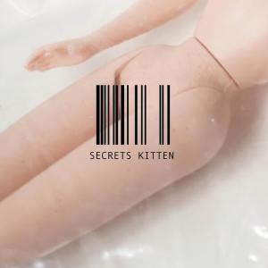 ดาวน์โหลดและฟังเพลง Secrets พร้อมเนื้อเพลงจาก Kitten