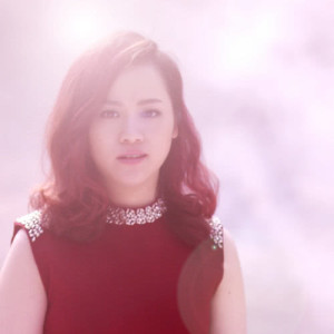 ดาวน์โหลดและฟังเพลง 勇敢爱 พร้อมเนื้อเพลงจาก 曾晶