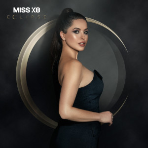 收听Miss K8的Chopper歌词歌曲