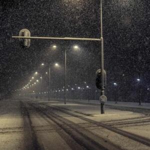 收聽laststardust的run away (Explicit)歌詞歌曲