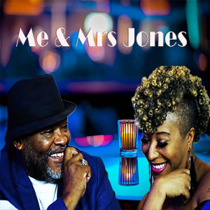 Listen to Me and Mrs. Jones (Live) song with lyrics from Harold Holloway