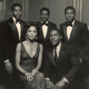 收聽Nick Hustles的Good People (Explicit)歌詞歌曲