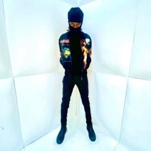 Listen to A minute (Explicit) song with lyrics from Kencarsem
