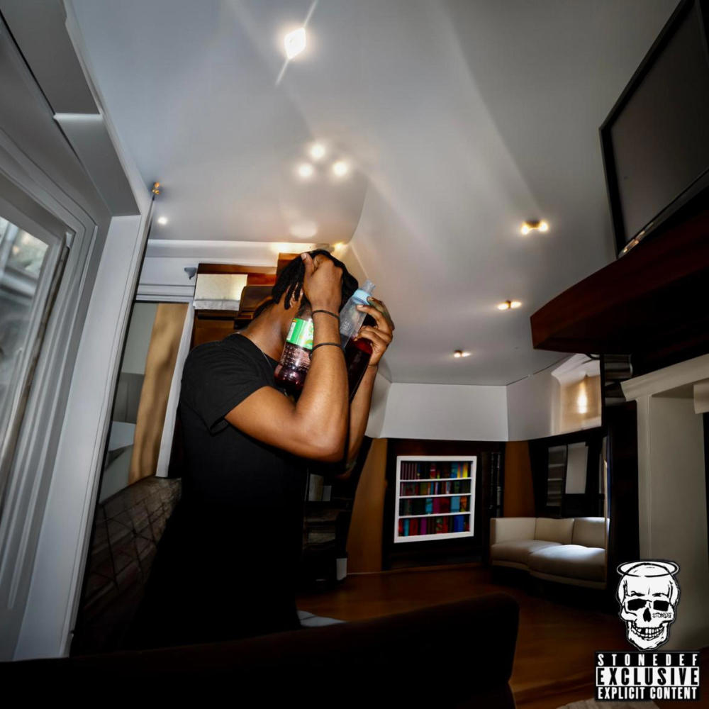 I Got The Hookup (feat. AlmightyHuey) (Explicit)