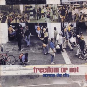 收聽Freedom Or Not的You Broke My Heart歌詞歌曲