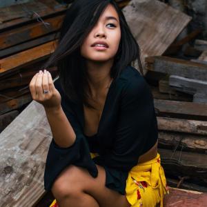 Dengarkan Joline lagu dari Unsu dengan lirik