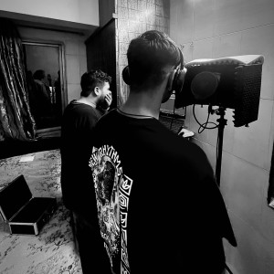 ดาวน์โหลดและฟังเพลง KALAM UTHA พร้อมเนื้อเพลงจาก THE UFO PRODUCTIONS