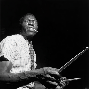 Elvin Jones ดาวน์โหลดและฟังเพลงฮิตจาก Elvin Jones