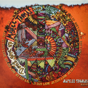 收听Maylee Thomas Band的I Keep Falling歌词歌曲