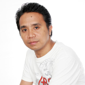 收聽Kello Salama的Dirumah Saja歌詞歌曲