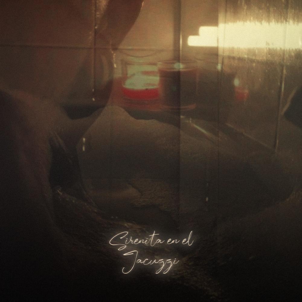 Sirenita en el Jacuzzi (Explicit)