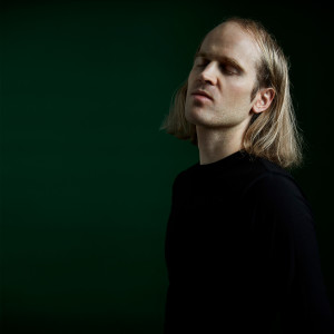 Listen to Rohingya song with lyrics from Einar Teitur